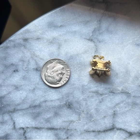 CELINE Triomphe Gold Logo Charm - Picture 4 of 4